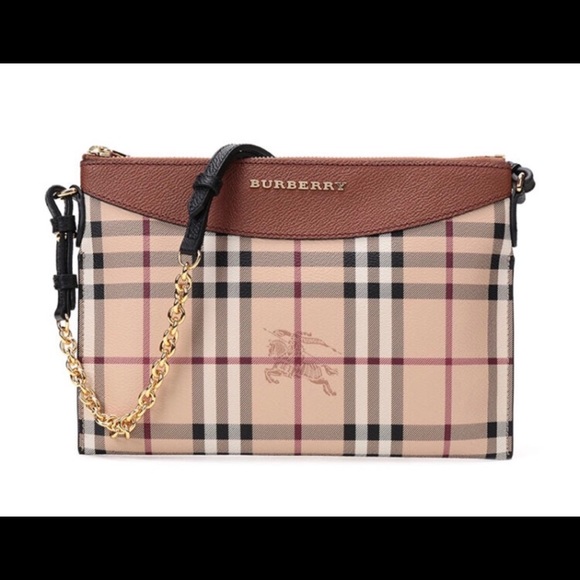 Burberry Handbags - Burberry Soft Grain Haymarket Peyton Crossbody Bag